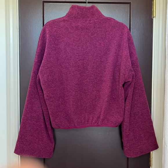 Beyond Yoga Cropped Wide Sleeve Pullover - Picture 4 of 5
